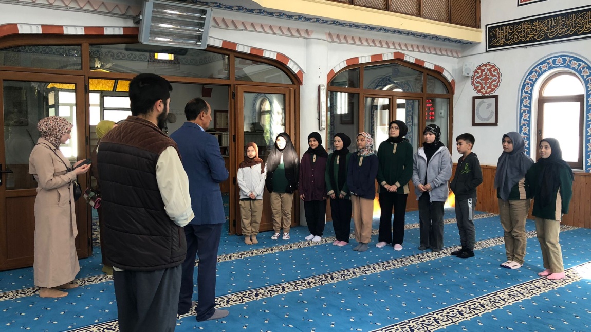 Din Görevlileri Haftası ve Camii Tanıtımı için Öğrencilerimizle Beraber Yaptığımız Ziyaret